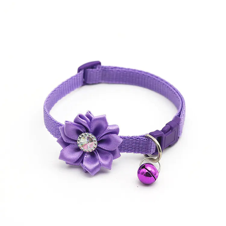 Bell-Shaped Collar for Stylish Pet Accessories
